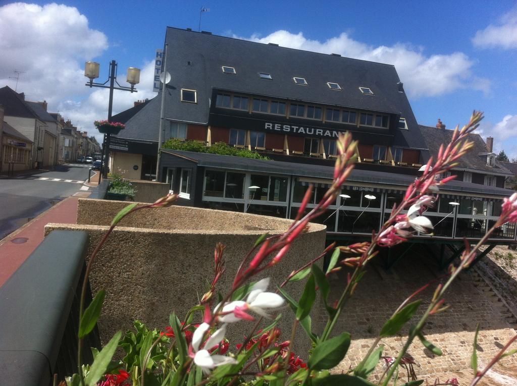 Les Ondines Hotel Les Hauts-d'Anjou Eksteriør billede
